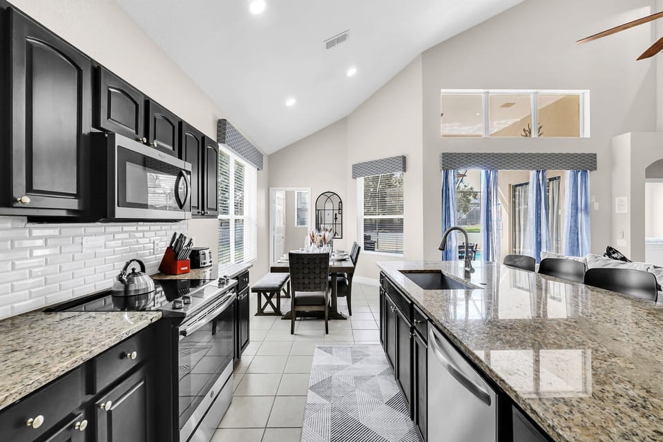 Great Space To Prepare A Home Cooked Meal