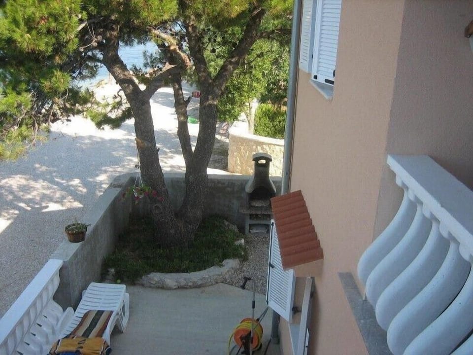 Garden view, BBQ