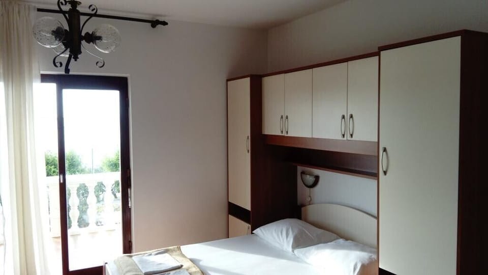 Double bed