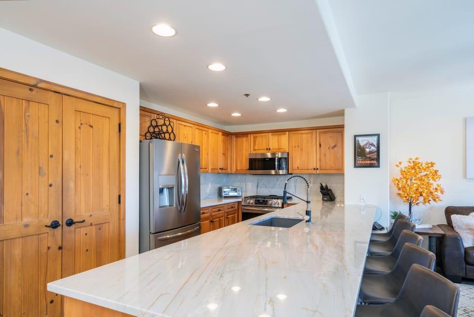 Condo, 2 Bedrooms | Private kitchen | Coffee/tea maker, fridge, oven, toaster