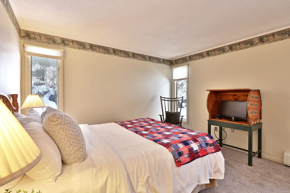Cottage, 1 Bedroom | 1 bedroom, WiFi (free)