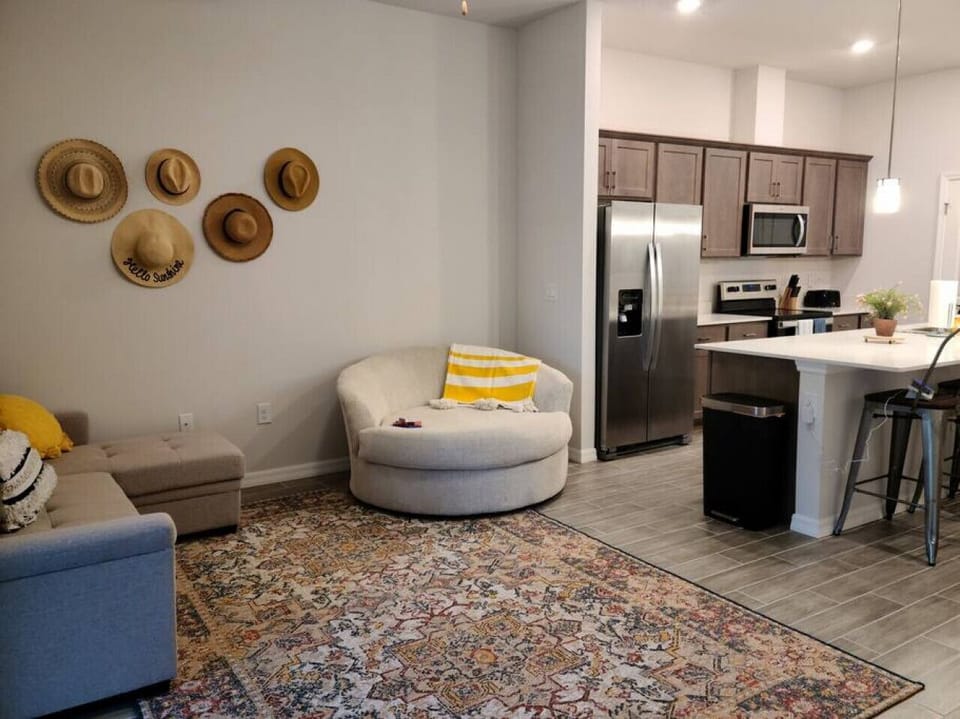Plenty of space in living room