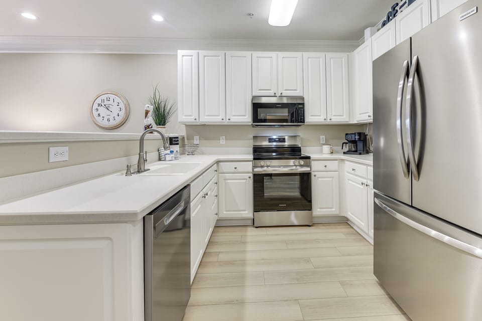 Kitchen | Drip Coffee Maker & Keurig | Cooking Basics