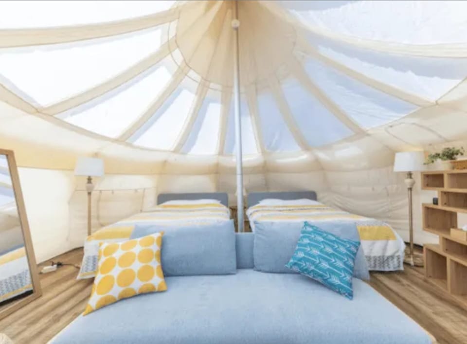 Rotasbell Tent | WiFi (free), bed sheets