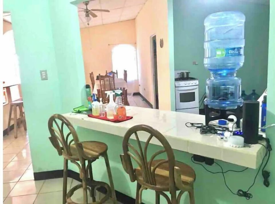 Breakfast bar
