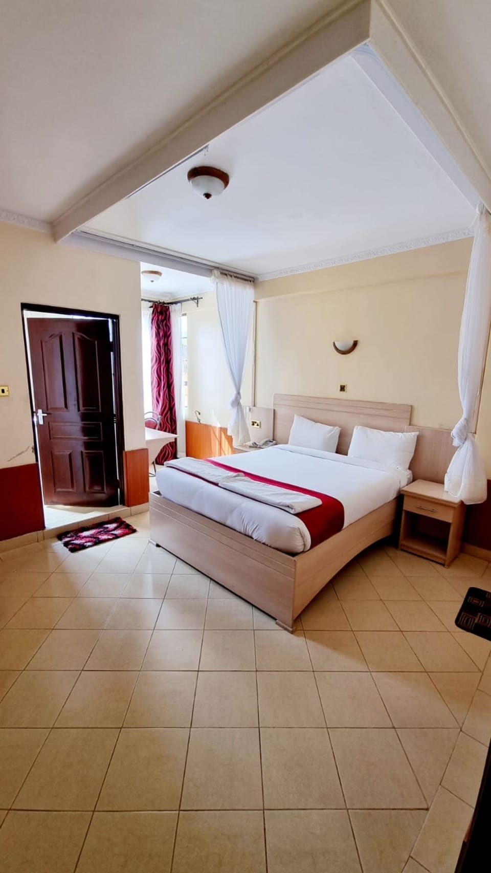 Deluxe Room | Free WiFi, bed sheets