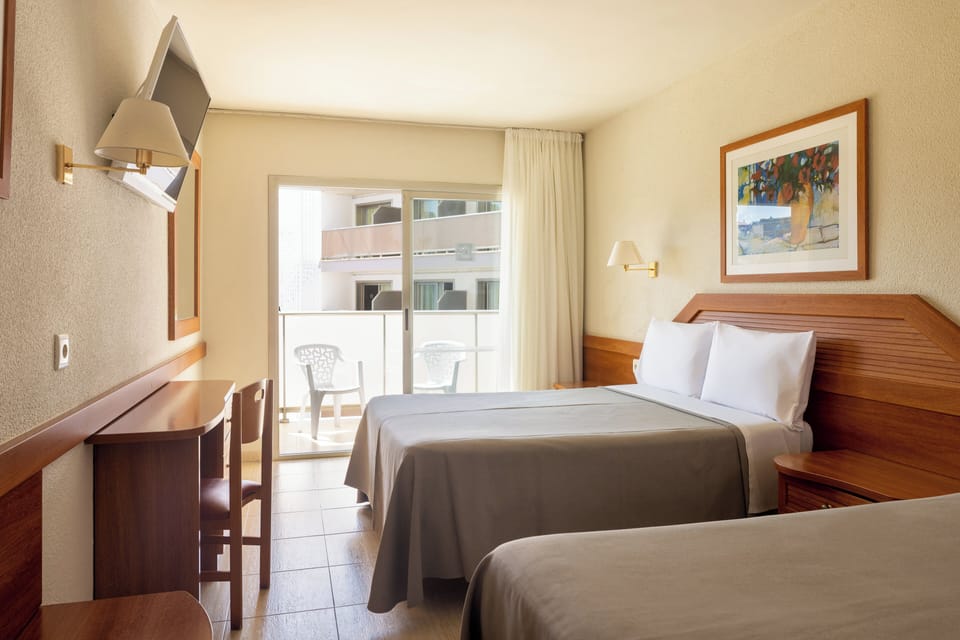 Triple Room, Balcony, Pool View (3 Adults) | Individually furnished, desk, free WiFi, bed sheets