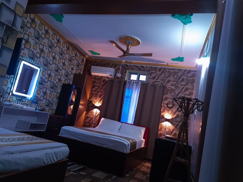 Deluxe Room | Memory foam beds, laptop workspace, soundproofing, free WiFi