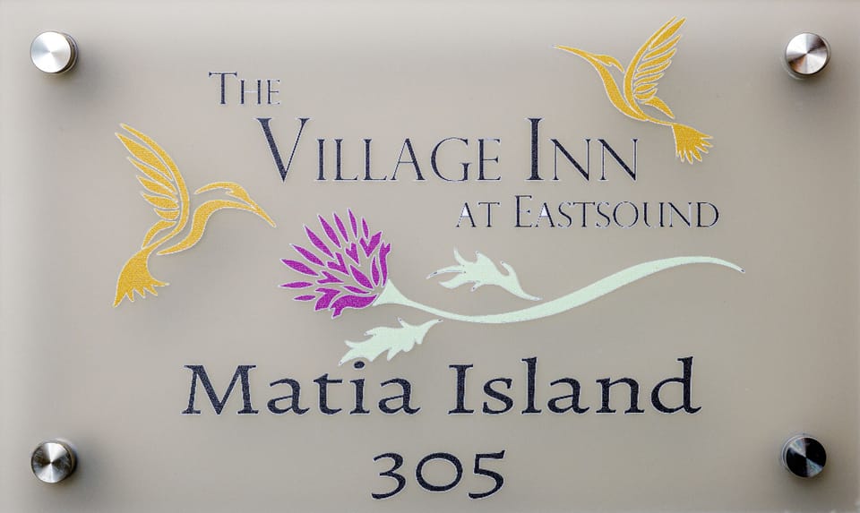 Village Inn Eastsound Orcas Island Washington - 24 -305 Matia Island (1)