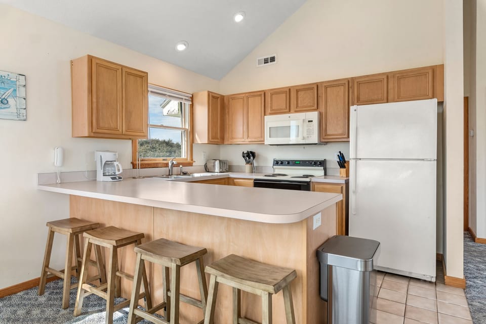 OSF17: SomerVilla | Top Level Kitchen