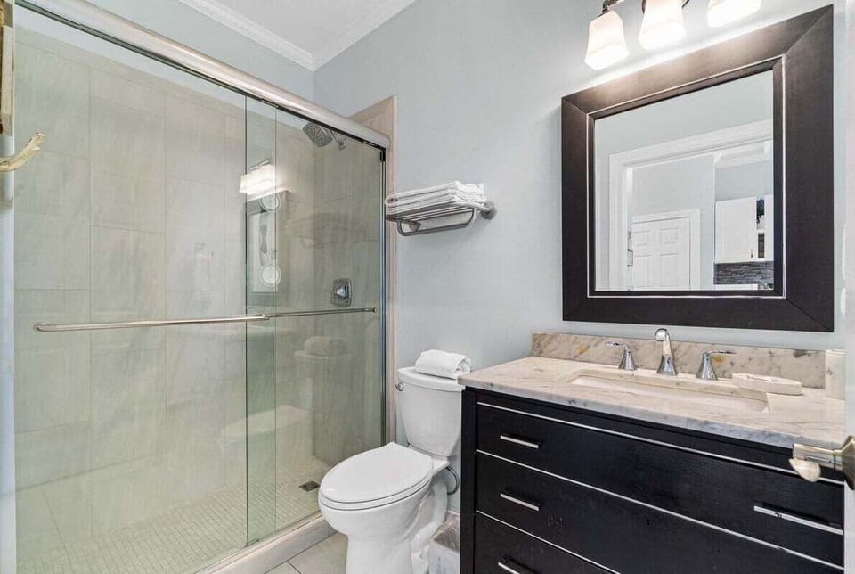 Full bathroom