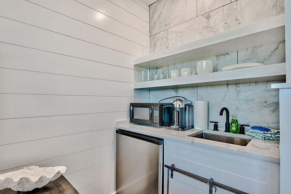 Kitchenette area