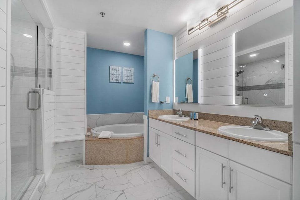 Full bathroom