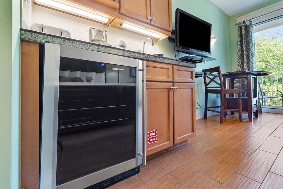 Kitchenette