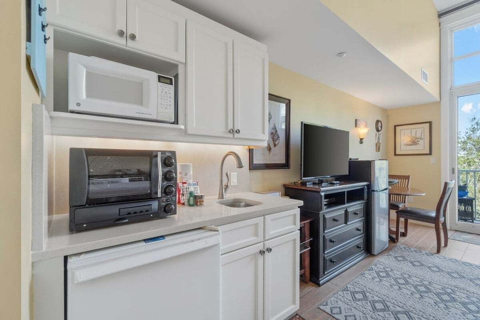 Kitchenette
