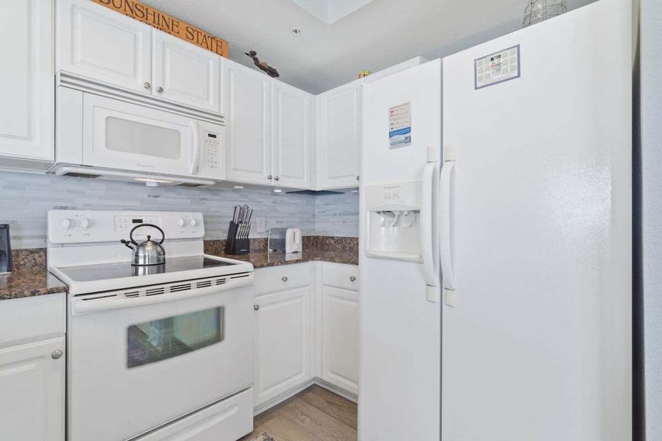 Kitchen area