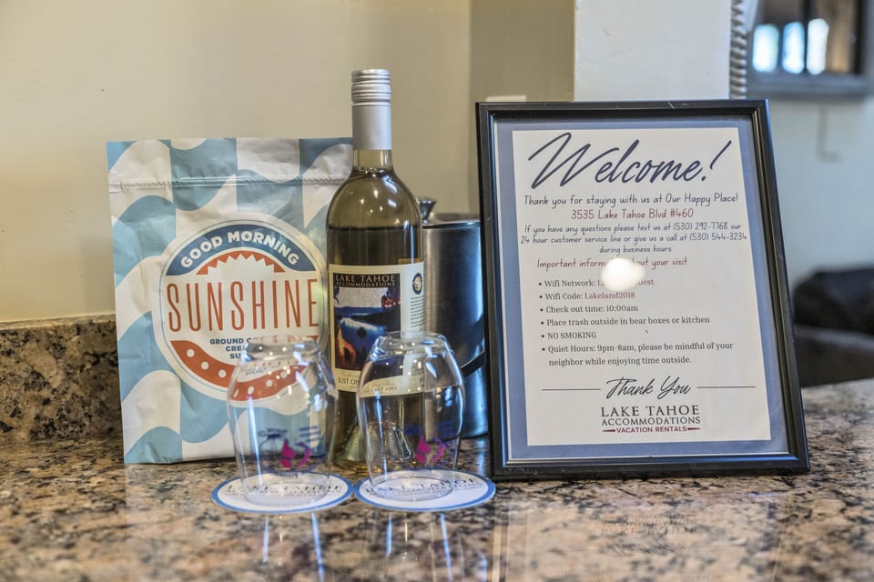 Condo, 3 Bedrooms | Food and drink