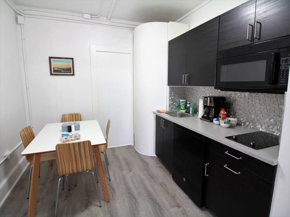 Kitchenette