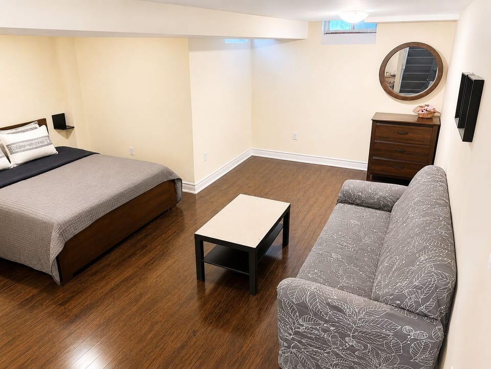 Spacious Seating Area
