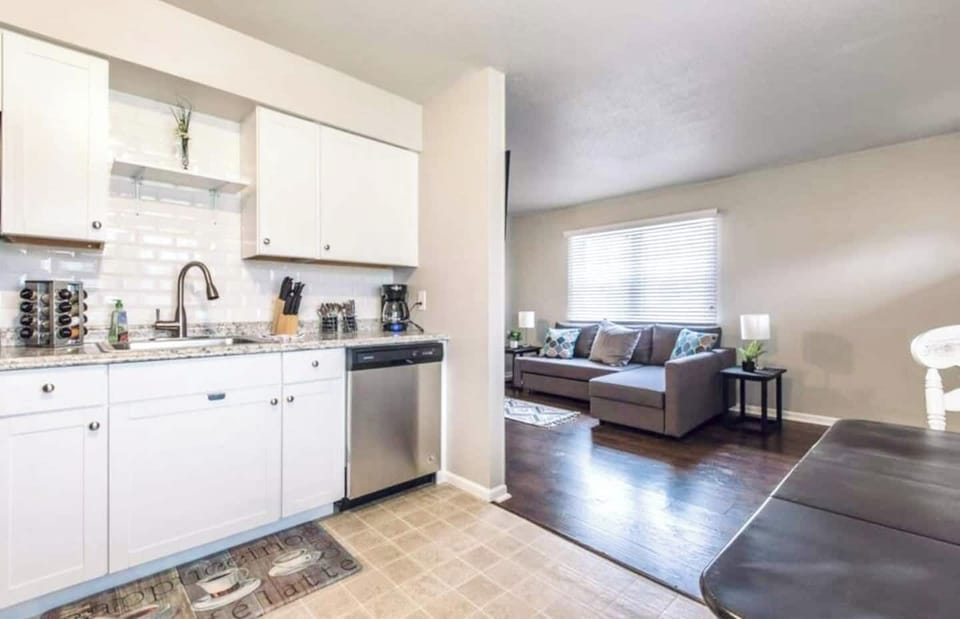 Experience the joy of cooking in a space that embodies cleanliness, brightness, and a sense of endless possibilities. ️