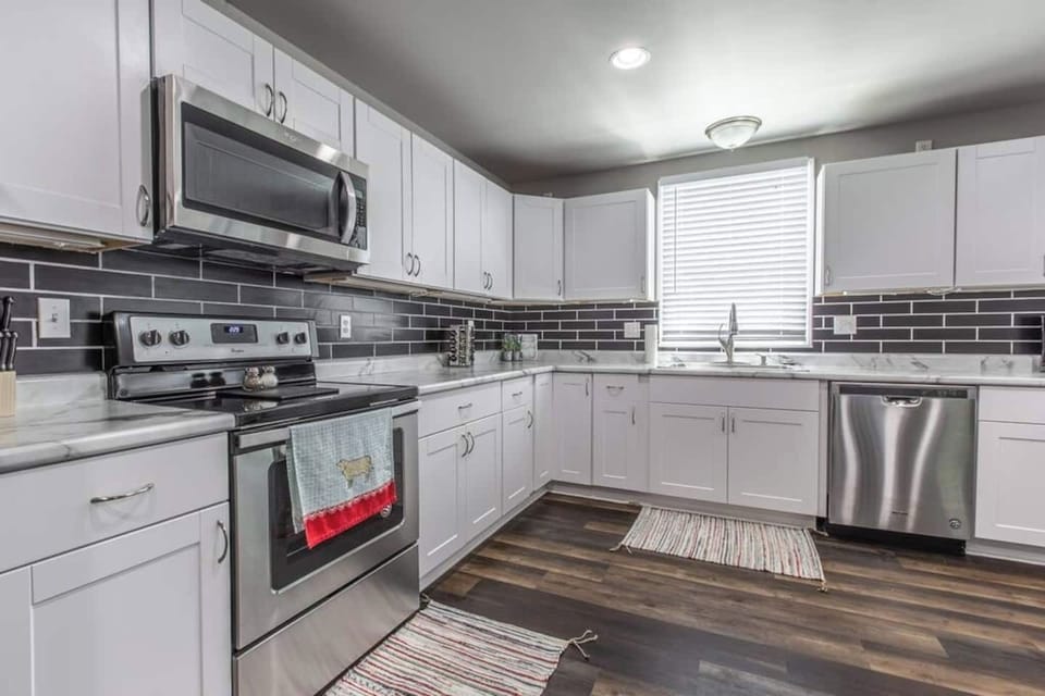 Enjoy the luxury of a fully equipped kitchen during your stay.