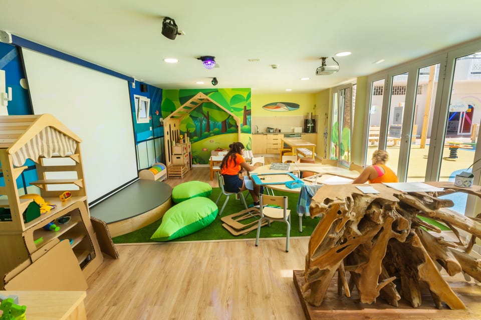 Children's play area - indoor