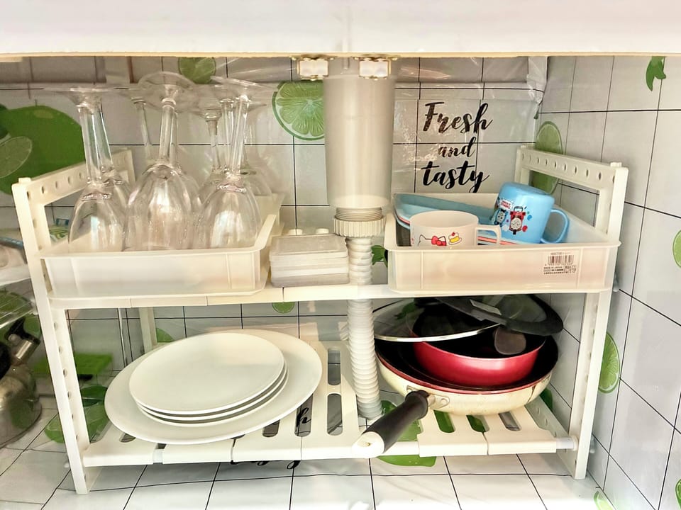 Villa | Private kitchen | Microwave, stovetop, electric kettle, toaster