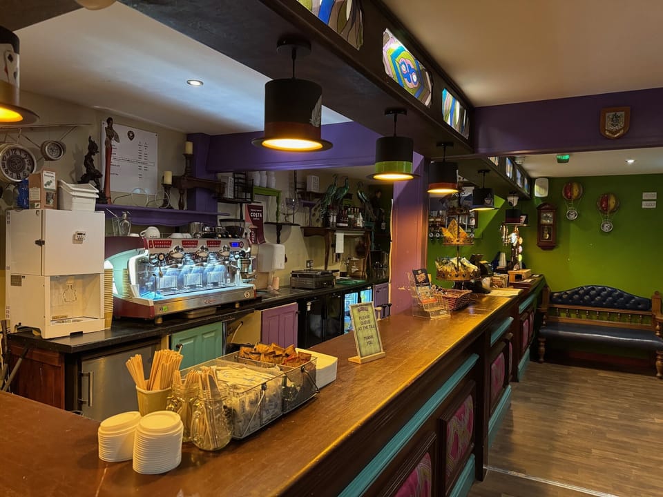 Snack bar