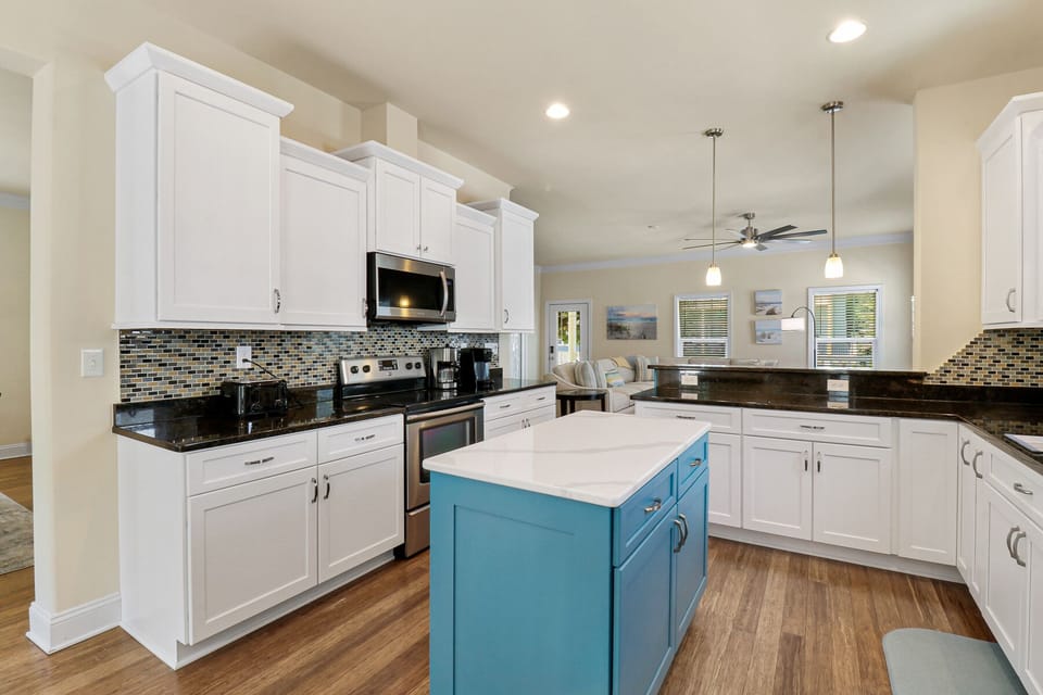 32 Bradley Beach | Kitchen - 32 Bradley Beach | Kitchen