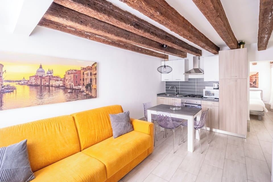 Design Apartment | Living area | 28-inch flat-screen TV with digital channels, TV