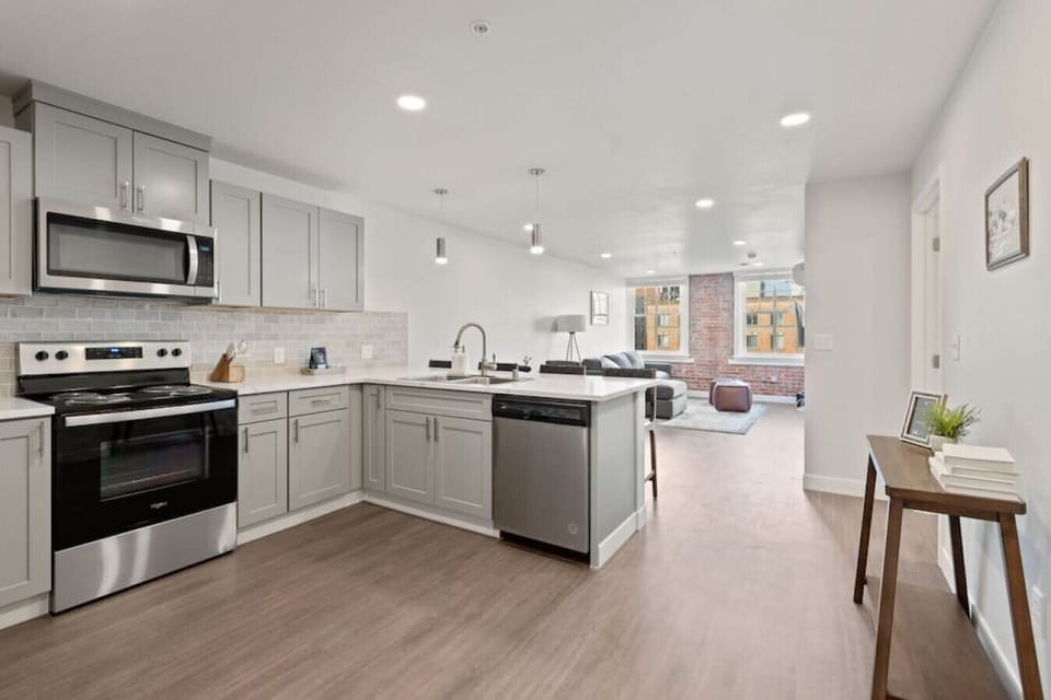 Enjoy complimentary coffee & tea from your own in-unit kitchen.