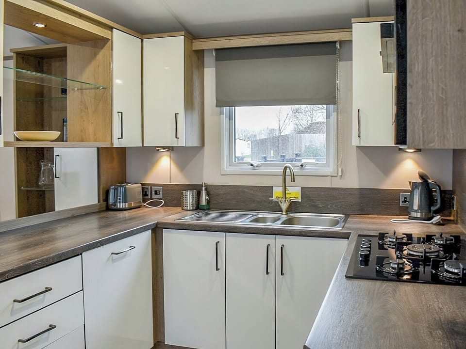 Kitchen area | Lavender Lodge, Lavender Lodge