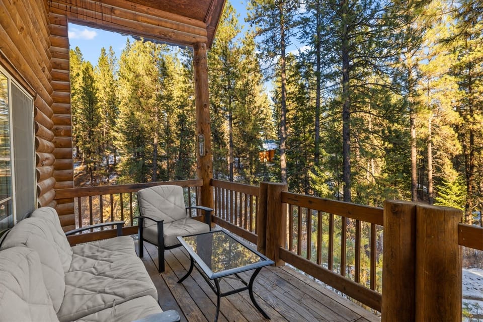 Covered Deck with Views