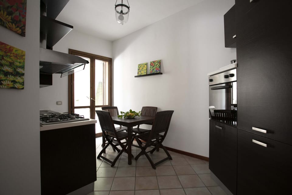 Traditional Villa | Private kitchen | Fridge, oven, stovetop, highchair