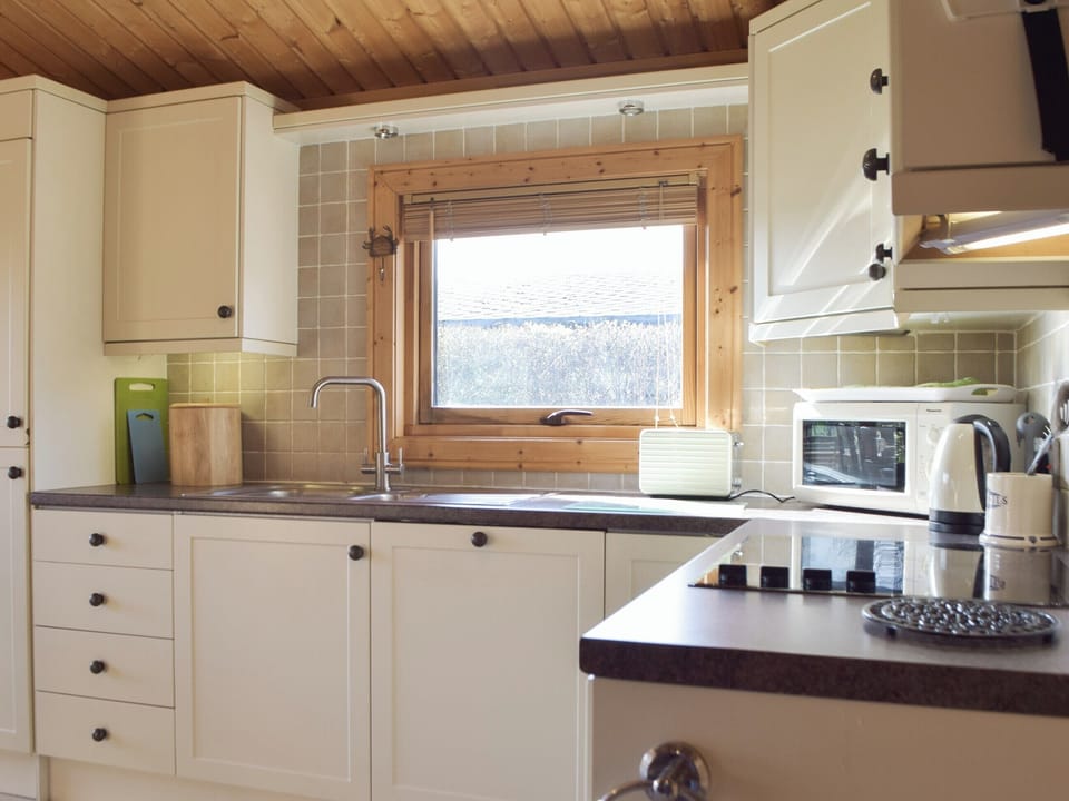 Kitchen area | Cwm Gain, Porthgain, near St David&rsquo;s
