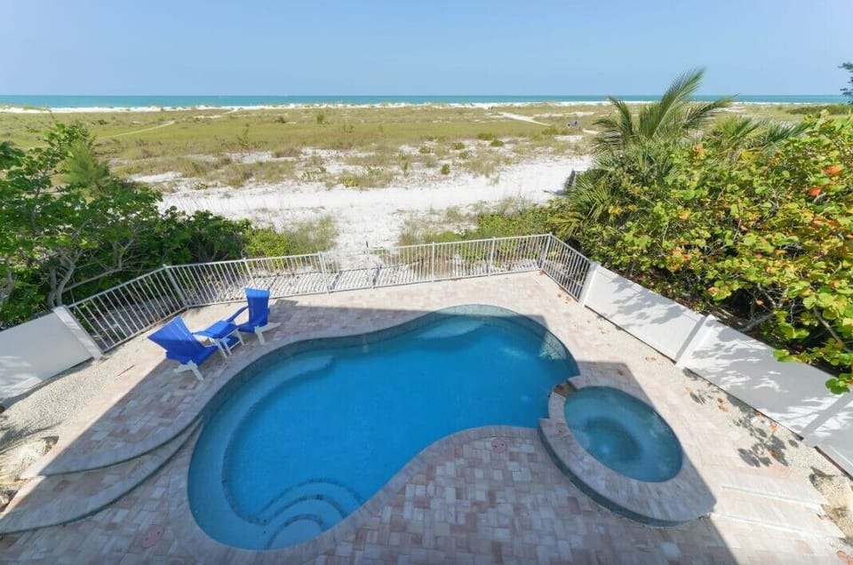 Welcome to Bean Point Beachfront