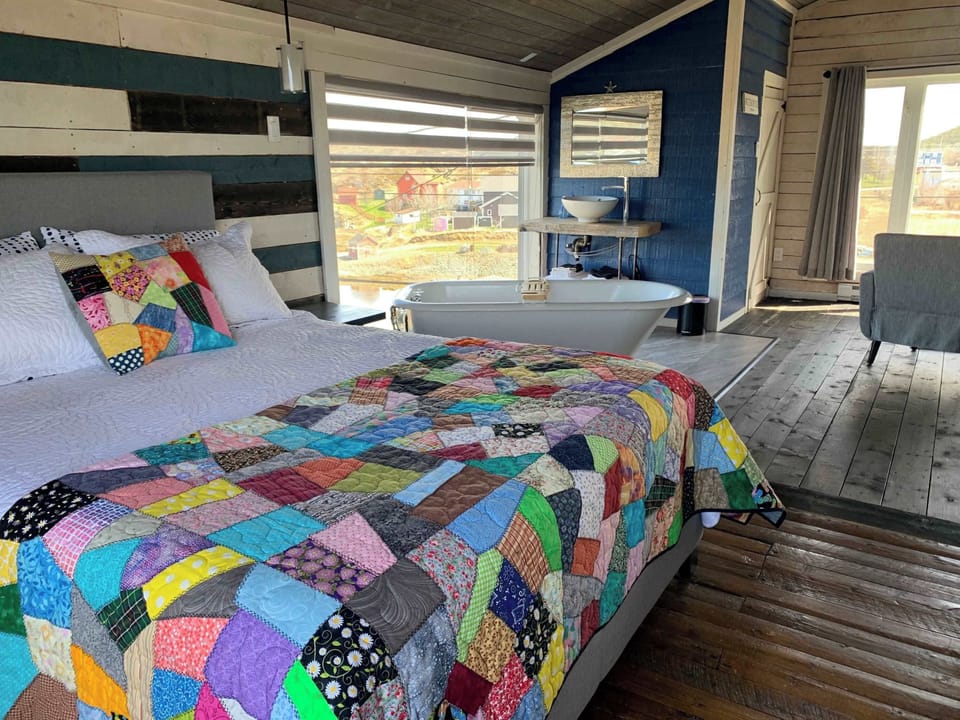 Queen Bed