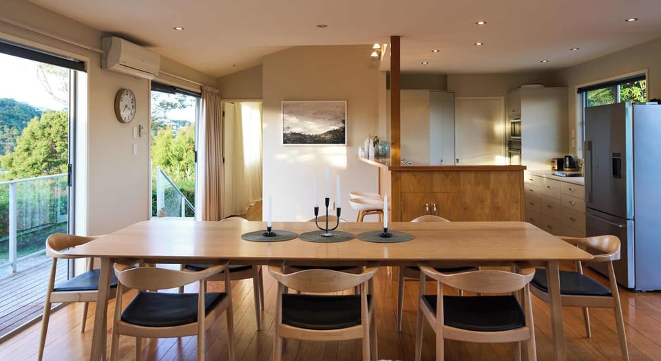 Dining/Kitchen