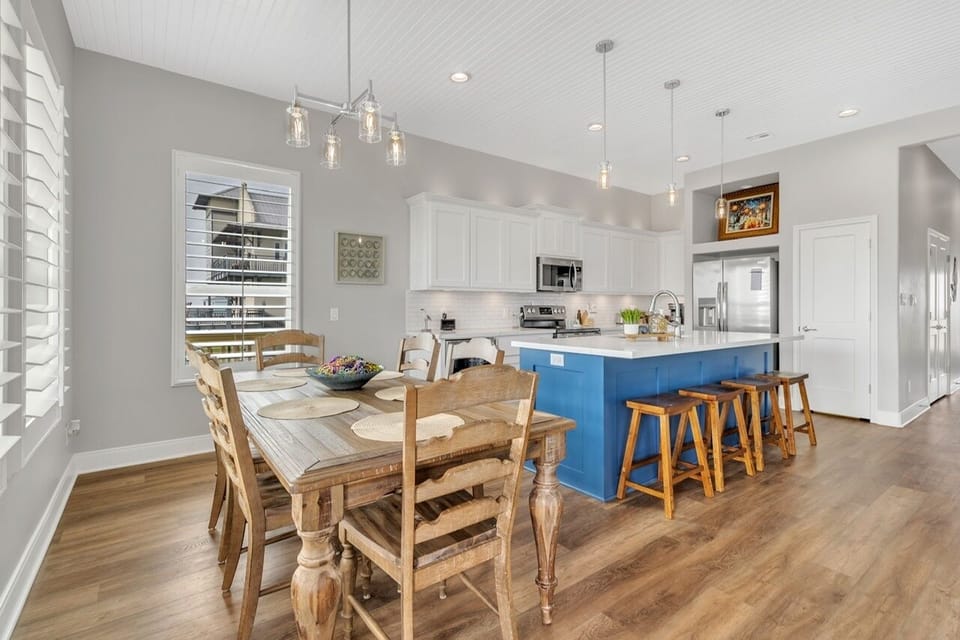 House, 3 Bedrooms | Dining