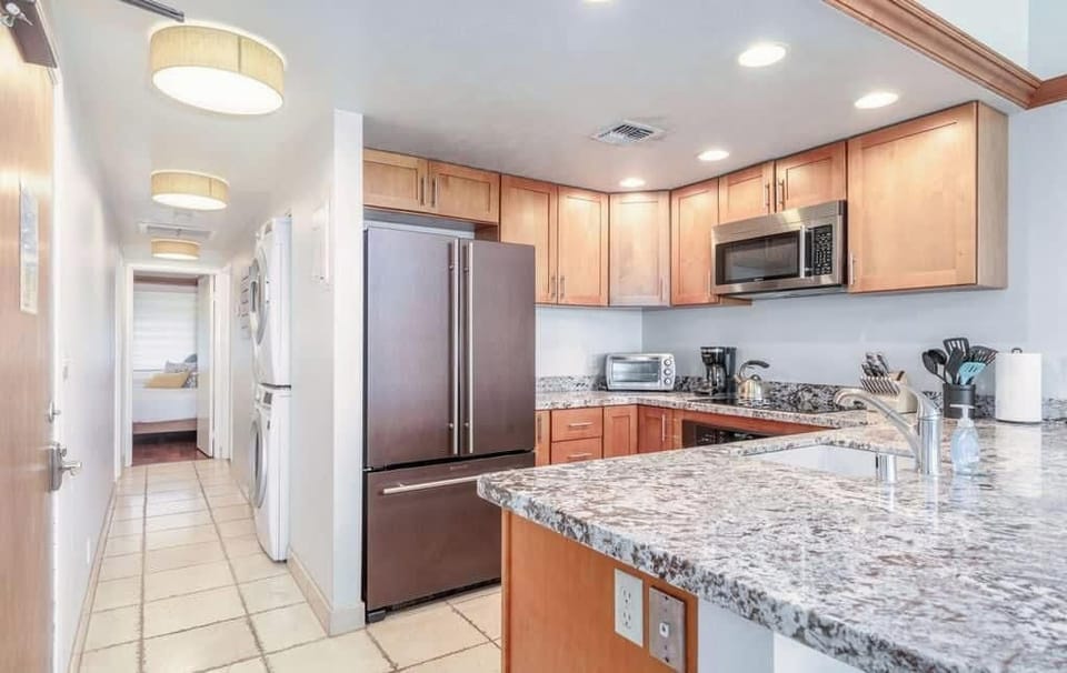 Whip up delicious meals in our complete kitchen! Enjoy easy mornings and seamless transitions to your adventures. 