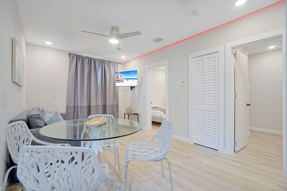 Apartment | Living area