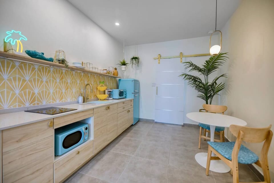 Pineapple Kitchen
