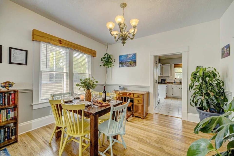Enjoy meals or gather together in this welcoming and well-lit space.