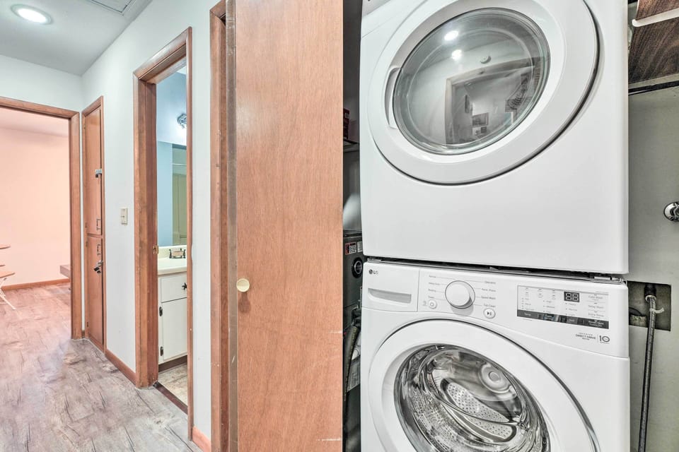 Laundry Area | Washer/Dryer | Hangers | Iron/Board | Trash Bags/Paper Towels