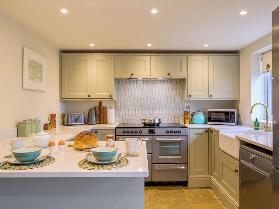 Kitchen area | Avondale, Woodgreen, near Fordingbridge