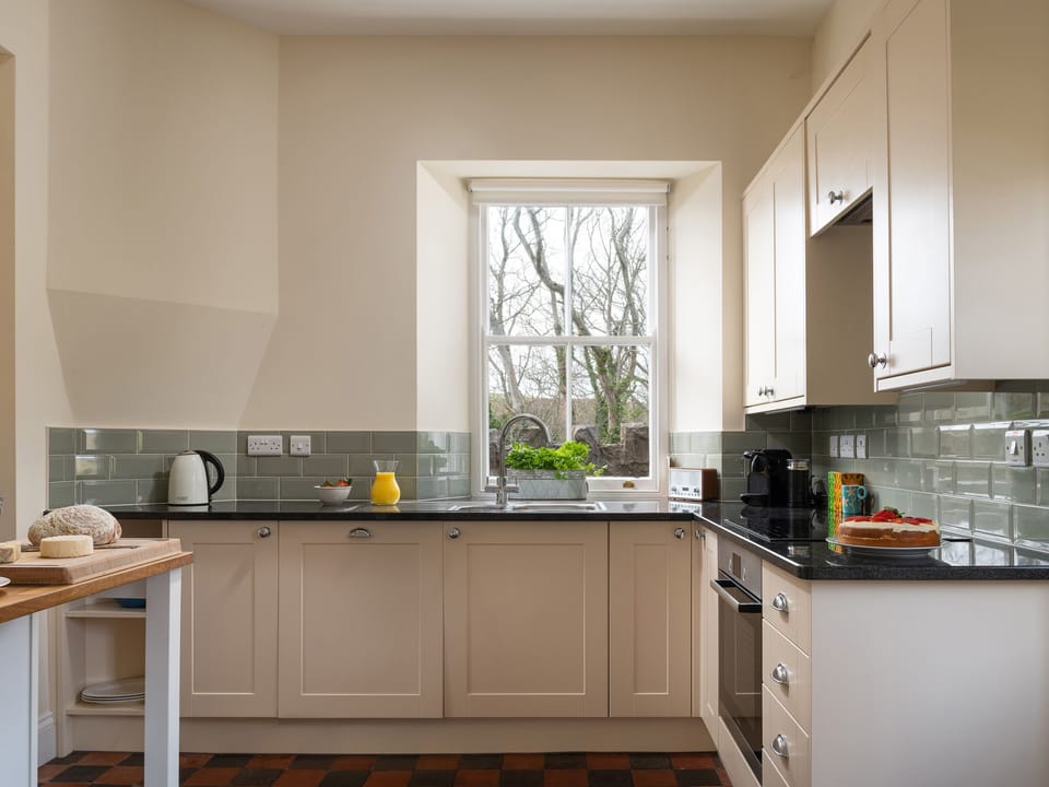 Cottage | Interior