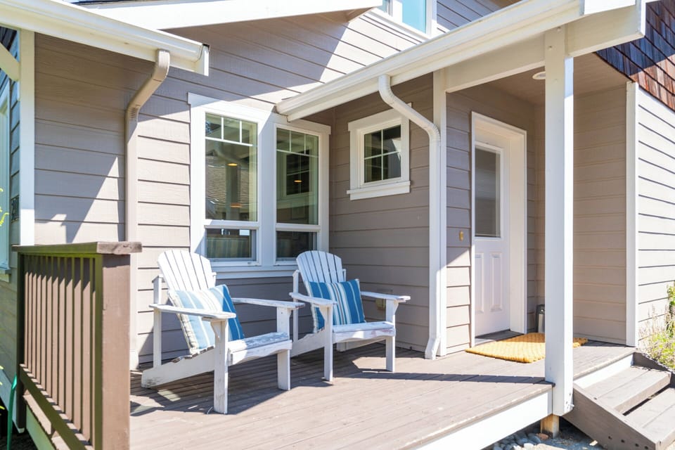 Southern sunny front porch