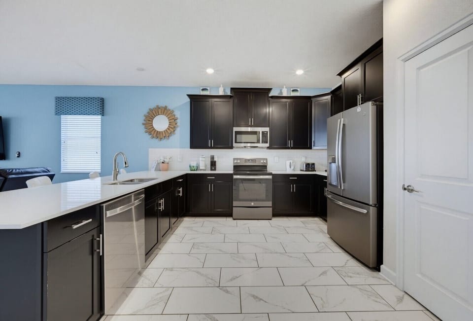 Kitchen - full view