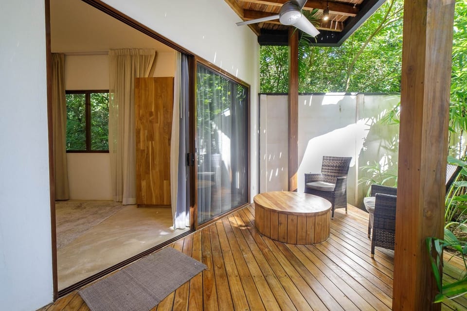 Casita - Ground Level Patio