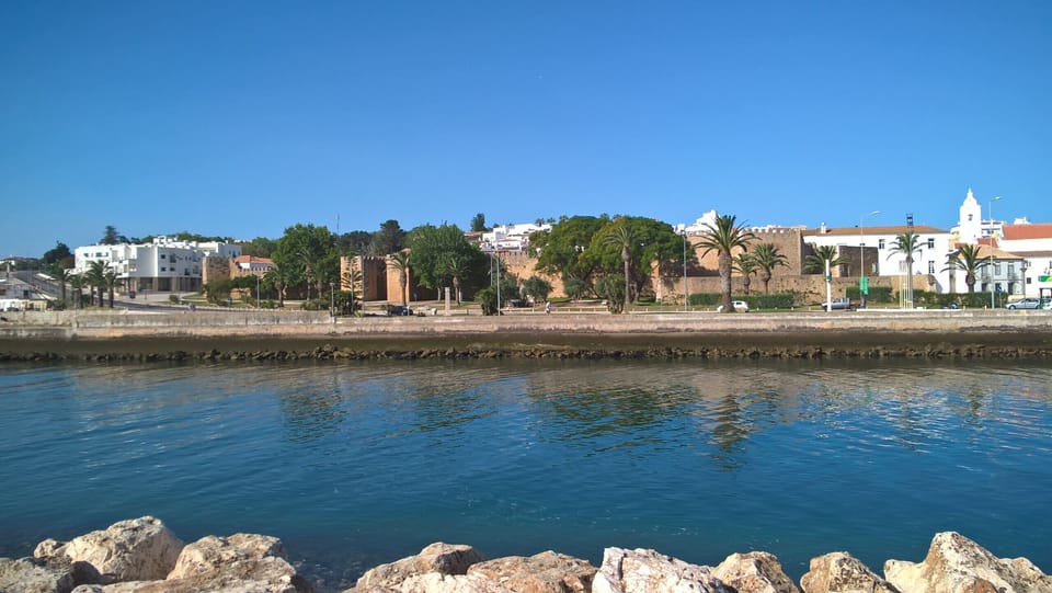 Lagos City Wall along the Avenida